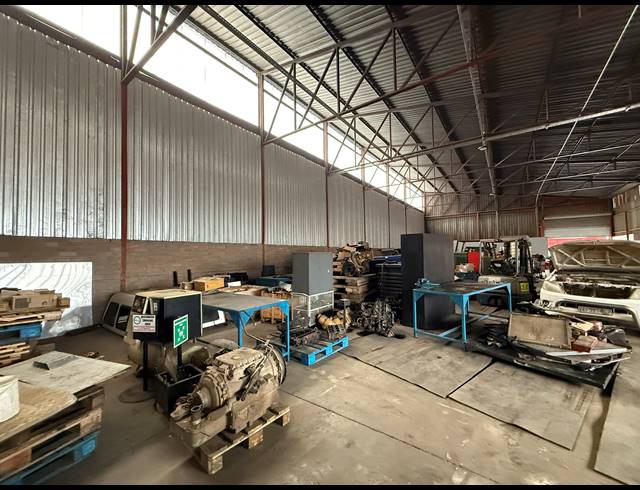 570M² WAREHOUSE TO LET IN WADEVILLE